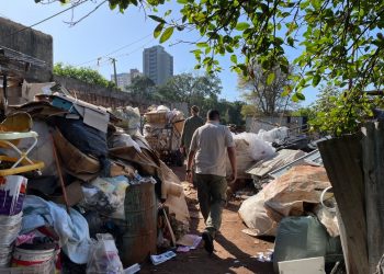 Prefeitura monitora casos de possíveis acumuladores compulsivos em Foz do Iguaçu