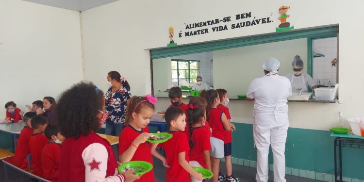 Programa de Educação Alimentar será reforçado com ações de conscientização e oferta de novos alimentos na merenda escolar