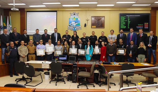 Denarc recebe homenagem da Câmara Municipal de Foz