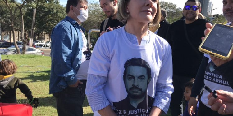 Gleisi pedirá reabertura do inquérito que investigou a morte de Marcelo Arruda