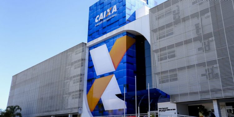 Caixa credita mais de R$ 13 bilhões em lucros do FGTS