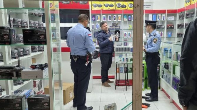 Polícia paraguaia descobre “loja de fachada” após assalto a policial brasileiro