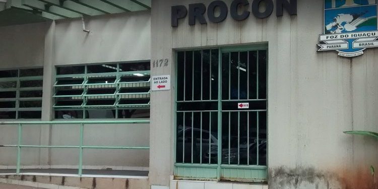 Procon faz parceria com OAB para defender consumidores de empréstimos não solicitados