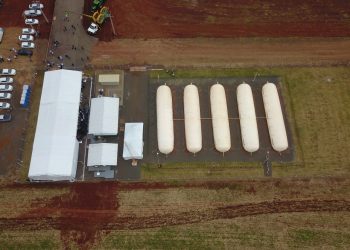 Com 3 mil projetos de energia rural, programa RenovaPR leva sustentabilidade ao campo