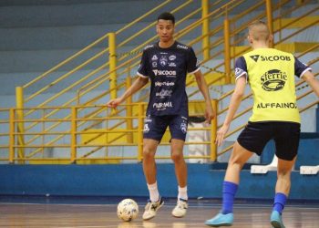 Sub-20 do Foz Cataratas joga duas vezes no final de semana pelo Paranaense