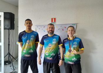 Badminton de Foz finaliza participação na fase final dos Jogos Escolares do Paraná