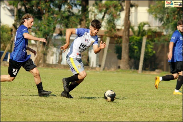 Placares equilibrados marcam a primeira rodada do Amadorzão 2022