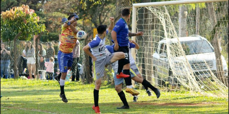 Placares equilibrados marcam a primeira rodada do Amadorzão 2022