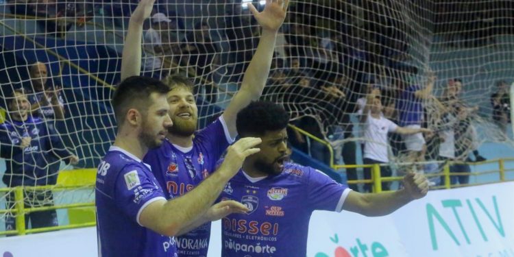 Foz Cataratas visita o Jaraguá e depende de uma vitória simples para garantir classificação na LNF