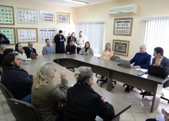 Legislativo realiza reunião para estudar a implantação da Telemedicina em Foz