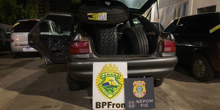 PF e BPFRON apreendem veículo com pneus contrabandeados