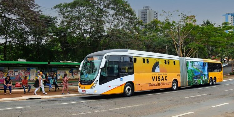 Uso de máscara passa a ser facultativo nos ônibus do transporte coletivo