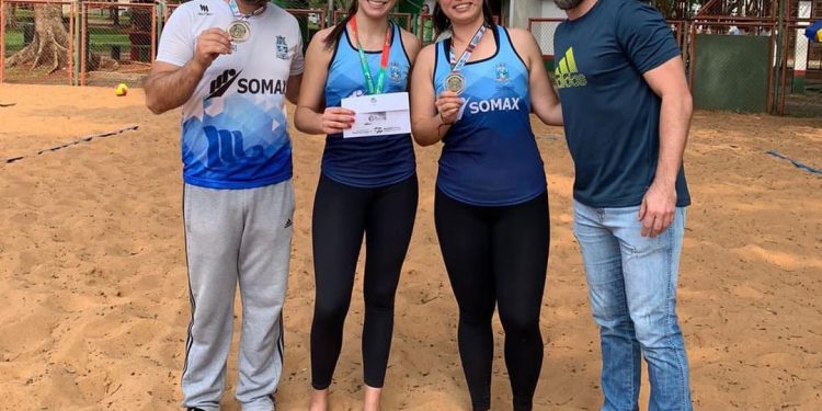 Em preparação para os Jogos Abertos, vôlei de praia de Foz participa do Circuito Regional