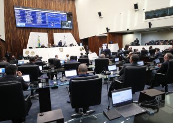 Assembleia Legislativa do Paraná aprova criação da Bancada Feminina