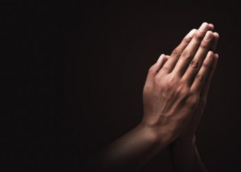 Líderes religiosos se reúnem com representantes eleitorais a rezarem pela Paz