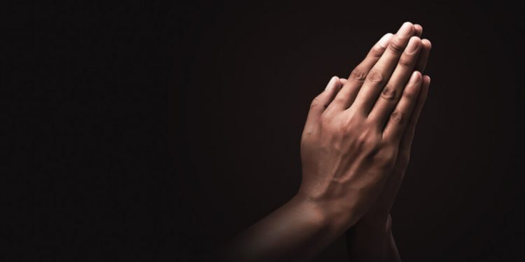 Líderes religiosos se reúnem com representantes eleitorais a rezarem pela Paz