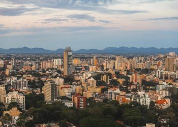 Sinal 5G entra em operação em Curitiba