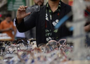 Desemprego segue em queda e fecha trimestre em 9,1%