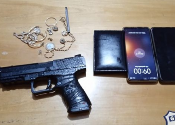 Assaltantes são presos pela GM após roubo a residência