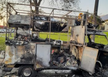 Vazamento em botijão destroi lanchonete em Kombi na Vila A