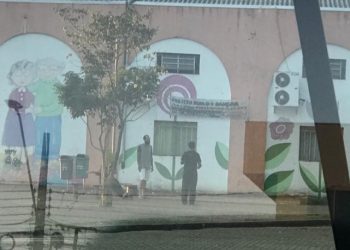 População reclama de moradores em situação de rua na Praça da Bíblia