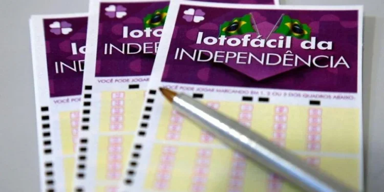 Quatro apostas do Paraná acertam a Lotofácil de Independência