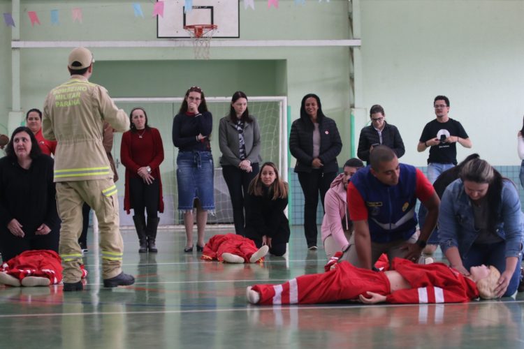 Corpo de Bomberos intensifica programa Brigadas Escolares em Foz