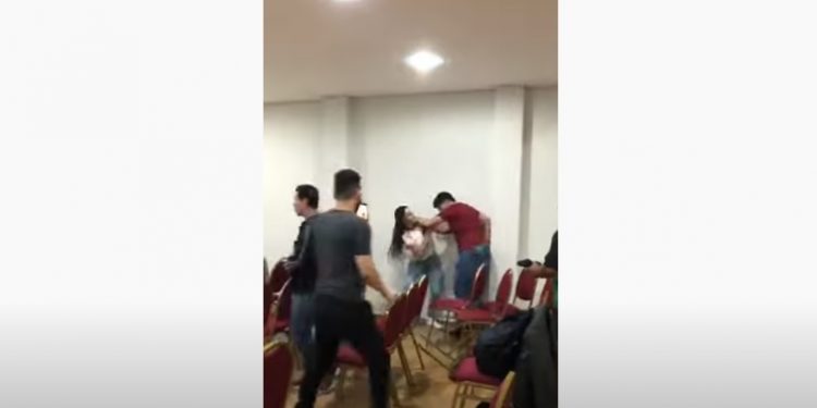 Ex-candidata a prefeita de Foz agride candidato a deputado e apoiador
