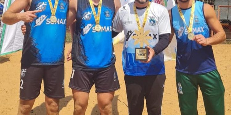 Volêi de praia de Foz conquista título da macrorregional dos Jogos Abertos