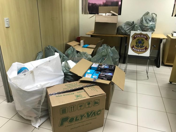 Depósito com mercadorias contrabandeadas e descaminhadas é encontrado em Foz