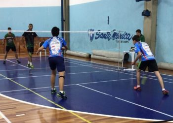 Badminton Cataratas conquista 16 medalhas no Circuito Estadual de Badminton
