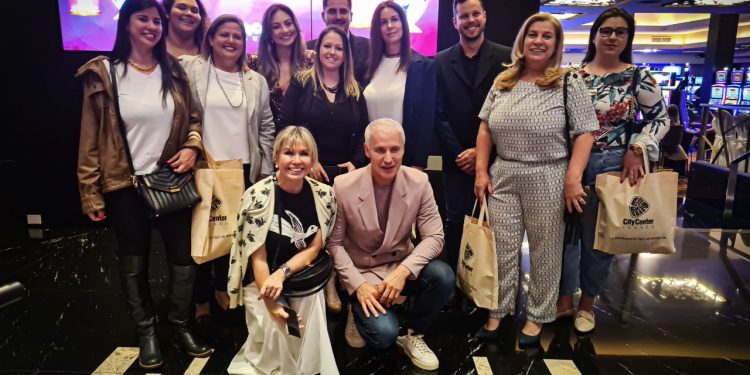 Jornalistas reúnem-se para 2º Fampress do City Center Iguazú