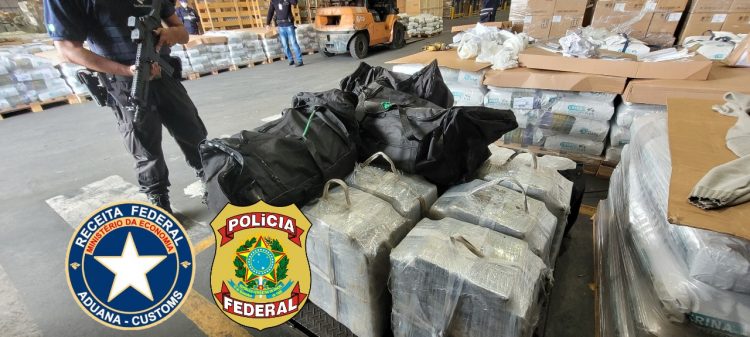 Apreensão de mais de 500 kg de cocaína no Porto de Paranaguá