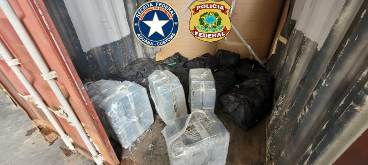 Apreensão de mais de 500 kg de cocaína no Porto de Paranaguá