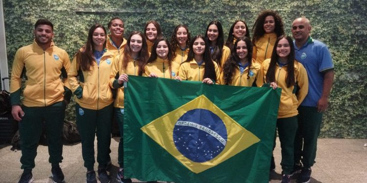 Foz do Iguaçu irá representar a Seleção Brasileira no Campeonato Mundial Escolar de Basquetebol, na Sérvia