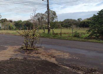 Moradores do Jardim Soledade temem que duto fluvial possa ceder