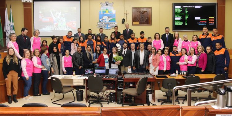 Câmara de Foz aprova criação de prêmio em reconhecimento aos esportistas