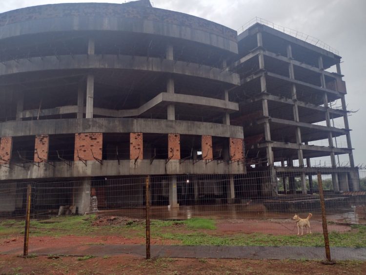 Nova licitação deve concluir obra de prédio da Justiça  Federal em Foz do Iguaçu