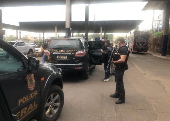 PF recebe brasileiro expulso do Paraguai acusado de tráfico de drogas