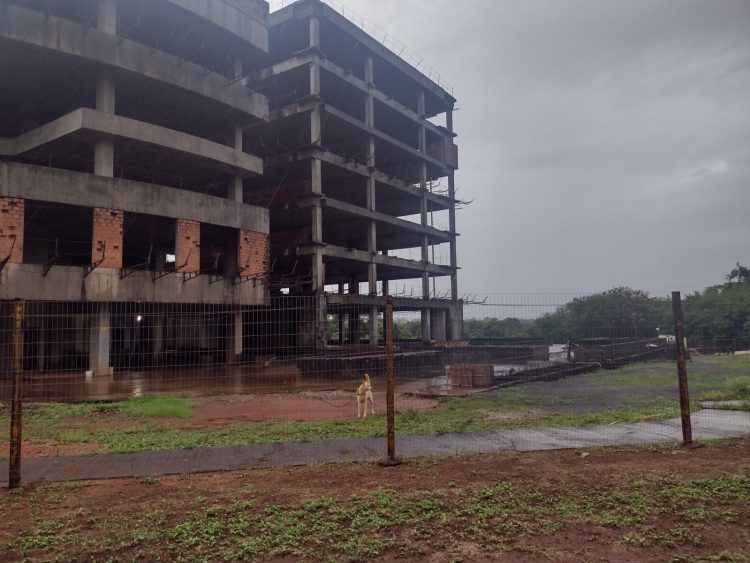 Nova licitação deve concluir obra de prédio da Justiça  Federal em Foz do Iguaçu