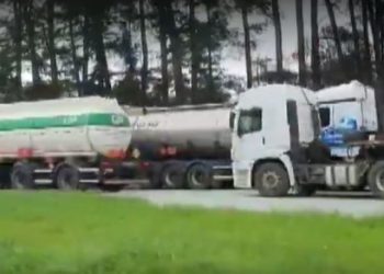 Governo do Paraná diz que acionará justiça para desobstruir rodovias; PRF trabalha no desbloqueio