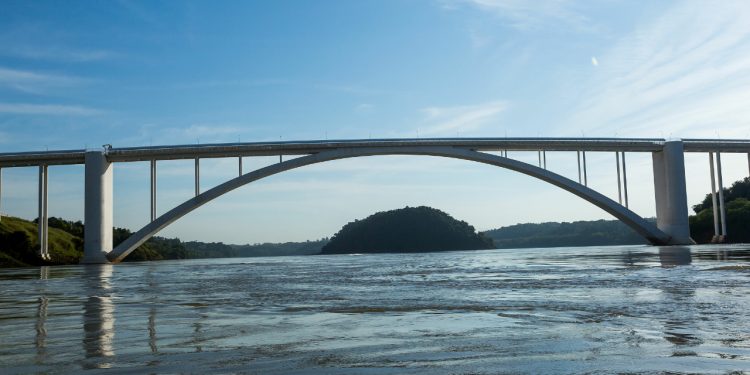 Itaipu alerta para o período de defeso da piracema