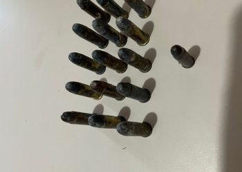 PM encontra sacola com maconha e munições no Jupira