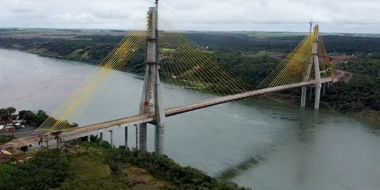 Ponte da Integração tem 95,5% das obras concluídas