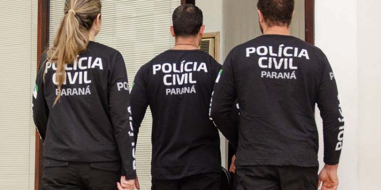 Policiais civis recebem uniformes do Governo do Paraná pela primeira vez em 169 anos