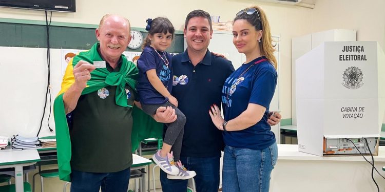 Matheus Vermelho é eleito deputado estadual do Paraná