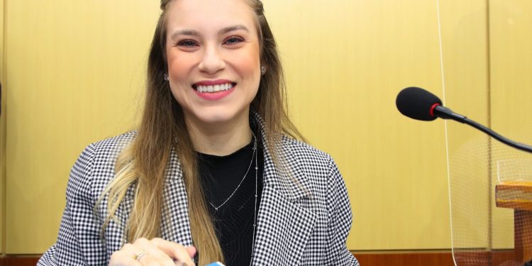 Câmara repudia ameaças contra a vereadora Yasmin Hachem