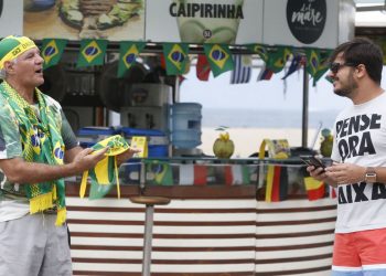 Advogado trabalhista explica direito a folgas em dias de jogos da Copa
