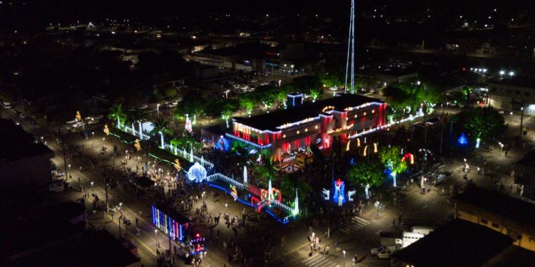 Santa Terezinha de Itaipu divulga programação do Encanto de Natal