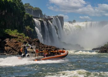 O Parque Nacional do Iguaçu está abrindo uma hora mais cedo